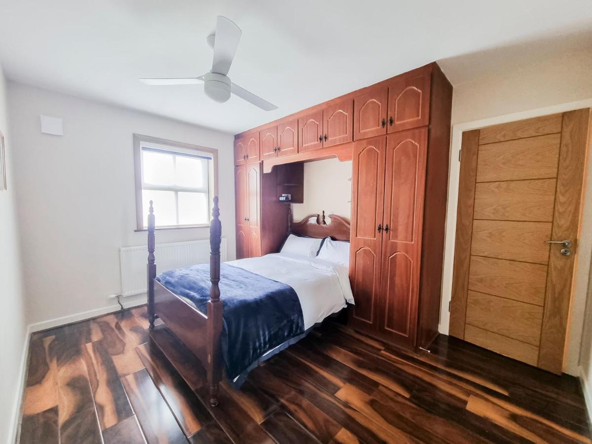 3 Bed Renovated Cottage Carramore Lake, Belmullet Ballina  Bagian luar foto