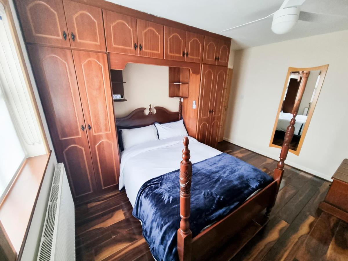 3 Bed Renovated Cottage Carramore Lake, Belmullet Ballina  Bagian luar foto